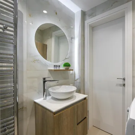 Elysium Retreat Apt Next To White Tower & Helexpo Thessaloniki Exterior photo