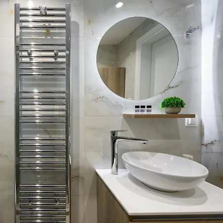 Elysium Retreat Apt Next To White Tower & Helexpo Thessaloniki Exterior photo